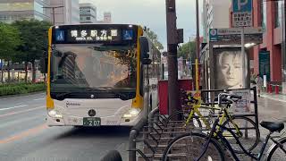 西鉄バス「Fukuoka BRT」(博多駅方面)・呉服町バス停を発車