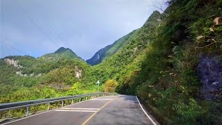 华蓥山21道拐盘山公路，坡陡弯急惊险刺激，20公里超长下坡，风景与危险并存！