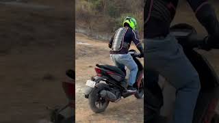 Off-road on Aprilia SR 150 #riderboy #scooter #offroading #apriliasr150