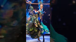 Oh My God😦 🌹 The woman Merged with peacock #shorts #agt #americagottalent #klbtv