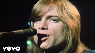 The Moody Blues - I'm Just A Singer (In A Rock And Roll Band)
