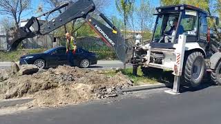 A genius excavator driver of the highest level.