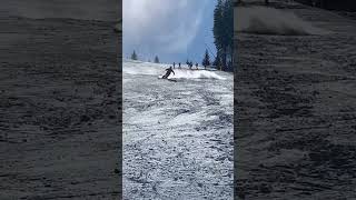 RIP the BLACK Track! Ski Instructor - SKI carving Short turns 😍