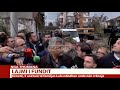 thaçi e braçe live me gazetarët në thumanë si u përjetua lëkundja e fortë