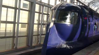 南海線ラピート　りんくうタウン到着.発車