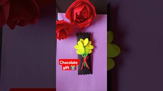 DIY: Chocolate gift for Valentine's Day/ Happy chocolate day / chocolate gift rapping idea#ytshort