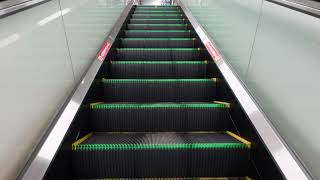 【FHD】【Escalator エスカレーター】 【宇部線 新山口】8番のりば エスカレーター 上る