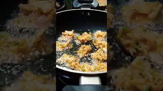 ഉള്ളി ബജ്ജി (onion pakoda)