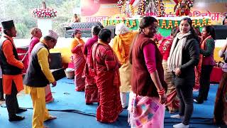 पोखराको कोटिहोममा दिपक सापकोटा द्वारा भजन सहित रमाईलो  । Pokhara Kotihom video