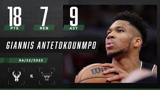 Giannis Antetokounmpo & the Bucks BLOW OUT Bulls in Khris Middleton's absence 🍿