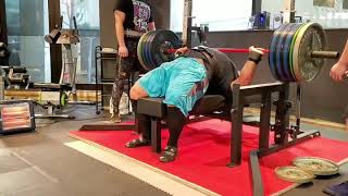 ベンチプレス200kg8reps