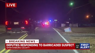 Deputies responding to barricaded suspect in Spartanburg County
