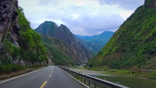 九龙冕宁县交界处，四川深山最美雅砻江大峡谷，风景与危险并存