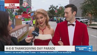 Families pack downtown Houston as H-E-B Thanksgiving Parade gets underway