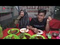 traktir orang 1 kampung makan pinggir jalan..