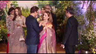 Salman Khan's Amazing Dance With SRK At Sonam Kapoor's Wedding Reception