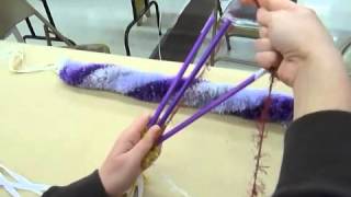 Crankin' Out Crafts -ep241 3-Straw Lei Round