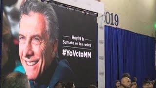 Una Argentina polarizada y en recesión pone fin a la campaña para primarias