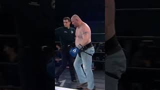 Redneck boxing in JEANS?