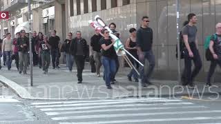 Anarchici, manifestanti a Porta Susa e al Grattacielo senza disordini