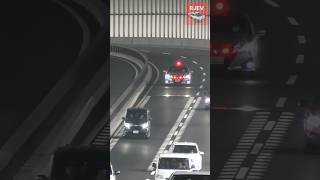 覆面パトカーに追われる！