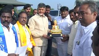 RAJAKA SANGAM LEADERS JOINED IN TDP IN THE PRESENCE OF AP CM AT C M'S RESIDENCE ON 22122018