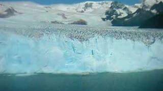 衝撃！！パタゴニアの氷河が崩れ落ちる瞬間！！