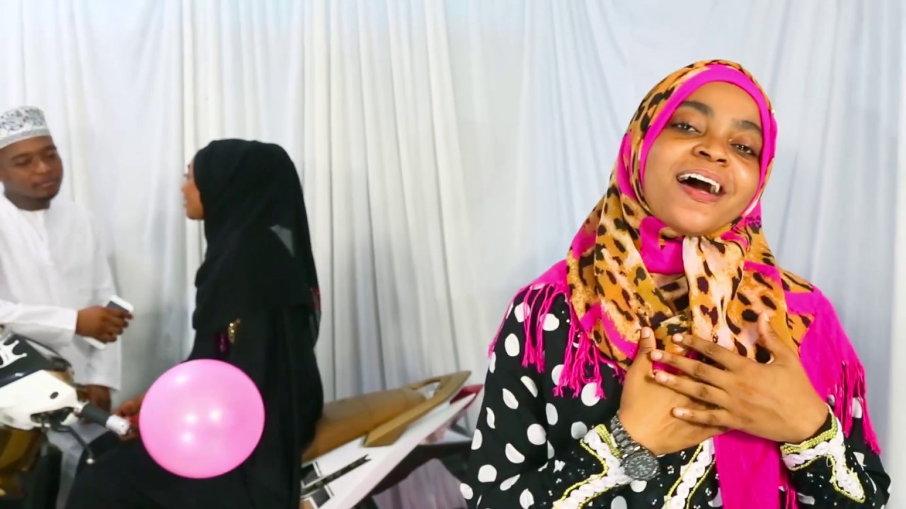 Ukhty Mwanacha Yana Raha Yake Mapenzi Official Video Hd Youtube