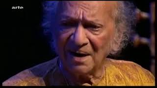 Sitar Legend Pt  Ravi Shankar u0026 his lovely Daughter Anoushka