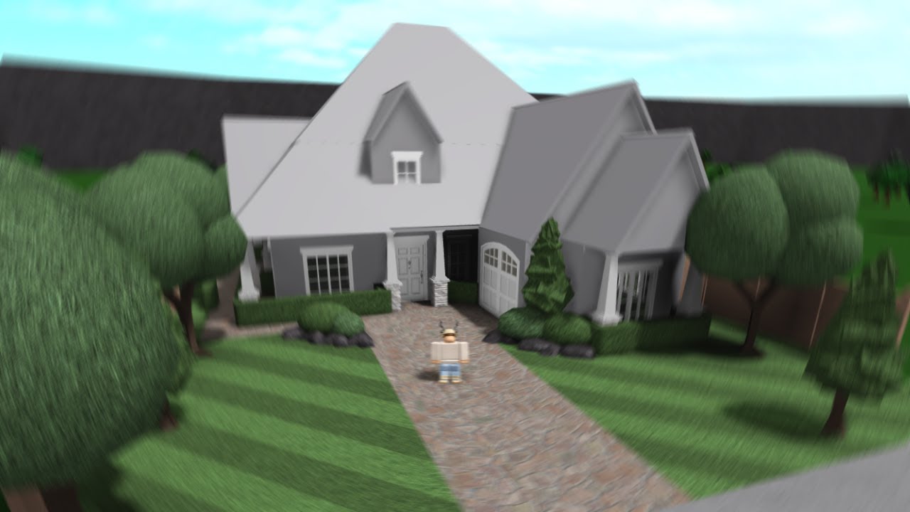 How To Build A Bloxburg EXTERIOR For Beginners [GUIDE] - YouTube