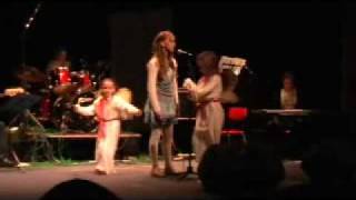 Kveðja, Jóna Margareta and her sister cover of Bubbi Morthens