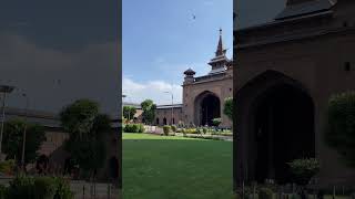 The beauty of jamia masjid srinagar kashmir #travel #jamiamasjid #srinagar #kashmir #shorts #10k