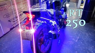 Luces y parlantes en la RT250 Italika