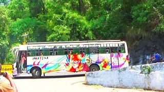 Hills: Muthu Private Bus Full Focus Dangerous Turning On 9/20 Yercaud Hairpin Bend Road in Salem.