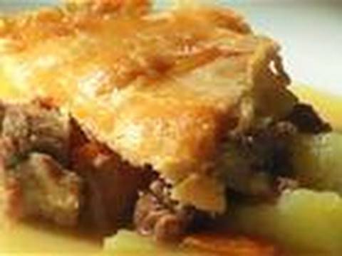 How To Make Meat And Potato Pie How To Make Meat And Potato Pie