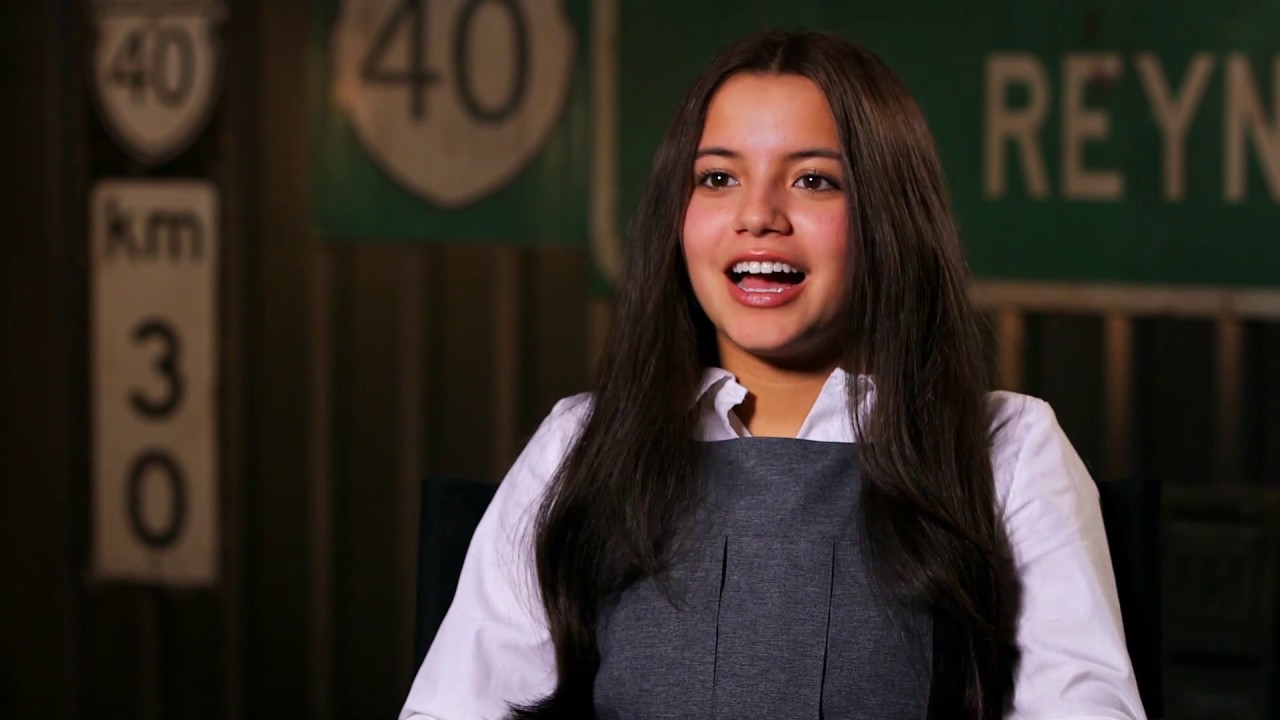 Isabela Moner Interview Sicario 2 - YouTube