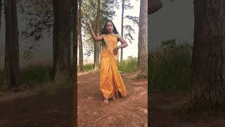 ennoda akka ponnu dance panrenu ore tholla nka