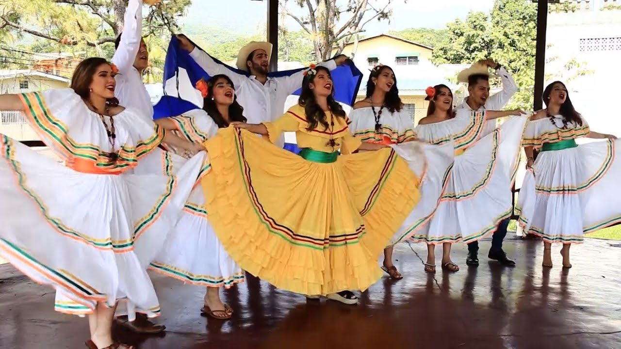 Honduras Celebra 198 Años De Independencia - YouTube