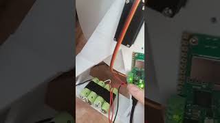 battery backup solution 4 nimh cells good for raspberry pi pico cat feeder