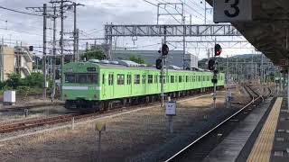 奈良電車区103系　奈良線木津駅の風景