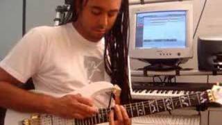 Marcelo Barbosa Tapping With 2 Fingers (3)