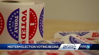 Iowans begin casting votes for upcoming general election