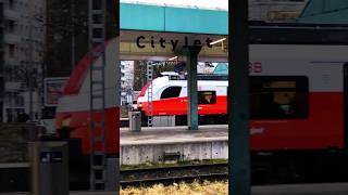 Der Zug CityJet nach Lindau-Insel in Bregenz, Vorarlberg, Österreich #öbb #railway #train #zug