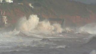 British flooding causes sea wall to collapse in Dawlish