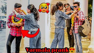 VARMALA PRANK ON STRANGERS😍Part 2||EPIC REACTION||PRANK IN INDIA||OFFICIAL SHUBHI