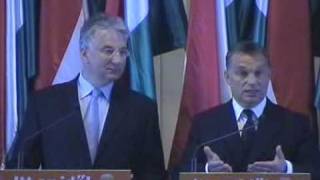 Orbán Viktor és Semjén Zsolt sajtótájékoztatója 2010. május 18-án (4. rész)