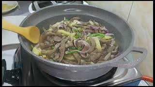 Somali breakfast canjeero  iyo  beer