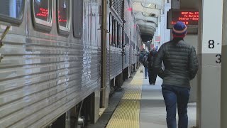 Metra trains to run on reduced schedules Friday due to dangerously cold temperatures
