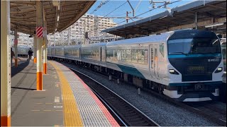 【臨時特急踊り子３号】E257系2000番台ｵｵNA-10編成が大船駅3番線を通過するシーン（8093M）2025.2.8.10:11〜ジョイント音最高！〜