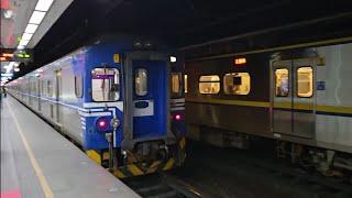 4123次蘇澳發車經由宜蘭線開往樹林EMU892+EMU891二代微笑號區間車，和4162次樹林發車經由宜蘭線開往蘇澳的EMU520+EMU511區間車